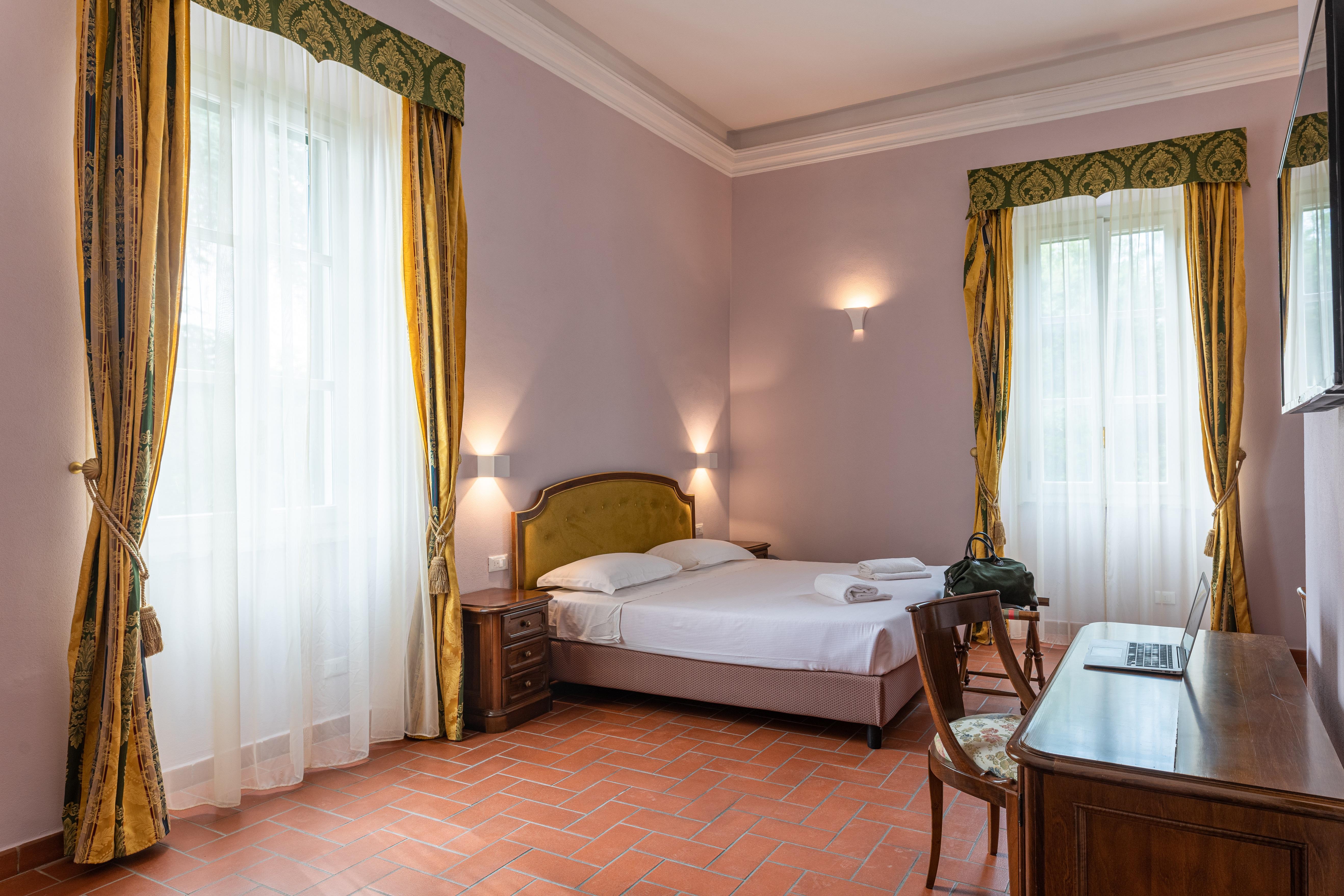 HOTEL VILLA SAN MICHELE LUCCA 4 Italy from 146 HOTELMIX